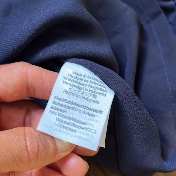 Madewell Blue Velvet Button Down Tank - Picture 7 of 9